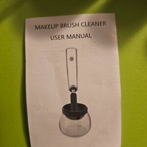 Makeup brush cleaner for TEEN or TWEEN